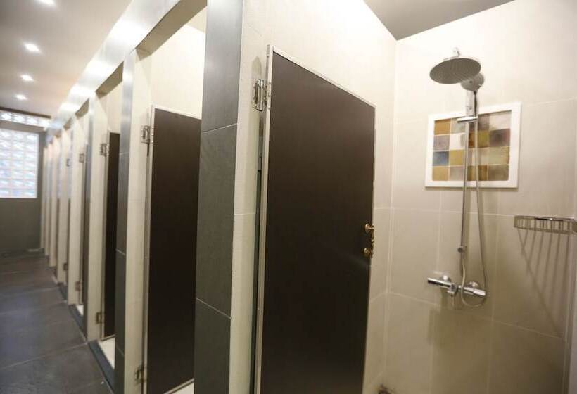 تختخواب در اتاق مشترک, Aquarizon Boutique Hostel & City Bar