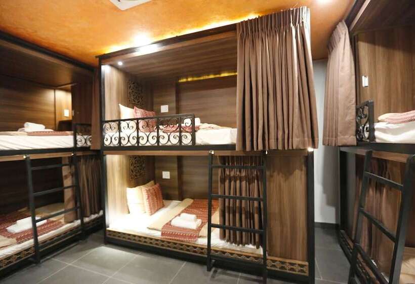 تختخواب در اتاق مشترک, Aquarizon Boutique Hostel & City Bar