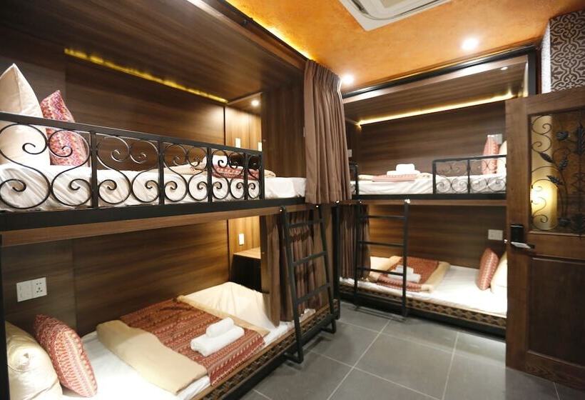 تختخواب در اتاق مشترک, Aquarizon Boutique Hostel & City Bar