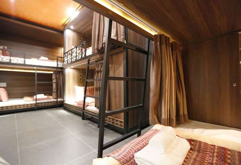 تختخواب در اتاق مشترک, Aquarizon Boutique Hostel & City Bar