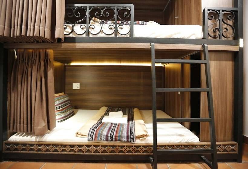 تختخواب در اتاق مشترک, Aquarizon Boutique Hostel & City Bar