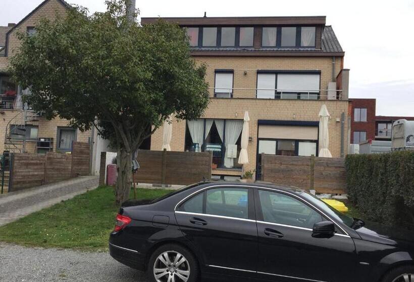 带1个卧室的公寓, Fantasia A Spacious Beautiful Apartment & Affordable