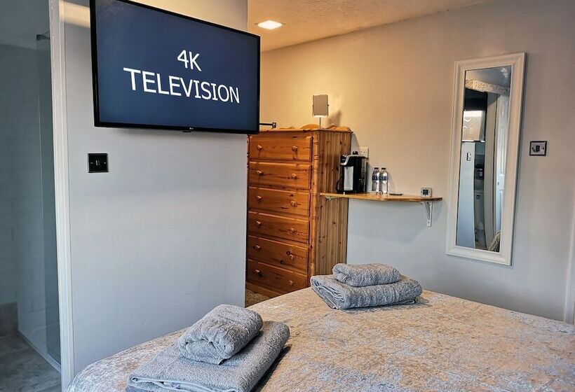 חדר דלוקס, The Rufford