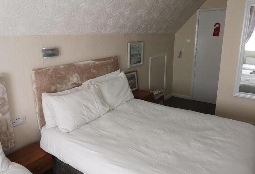 חדר משפחתי, The Rufford