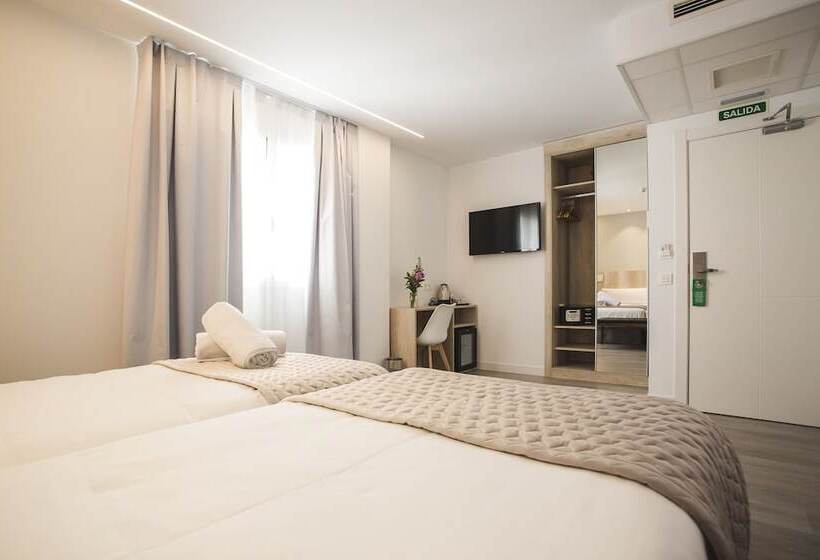 חדר סטנדרט, DWO Ábaster