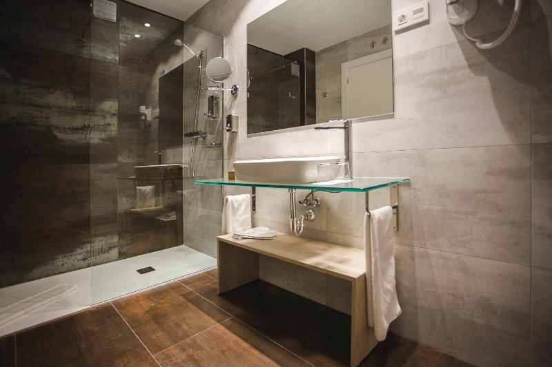 חדר סטנדרט, DWO Ábaster