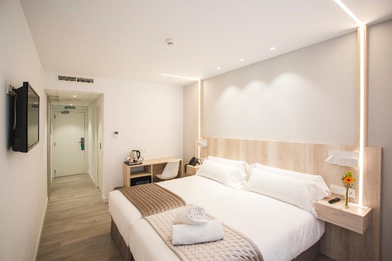 חדר סטנדרט, DWO Ábaster