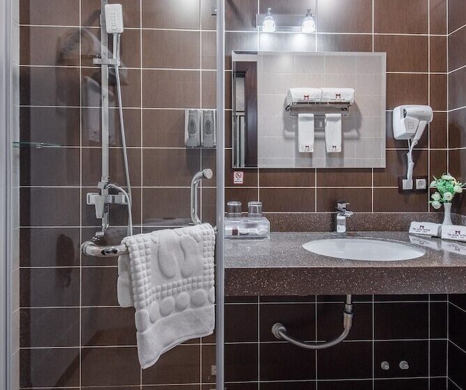 اتاق استاندارد, The Royal Mezbon Hotel & Spa