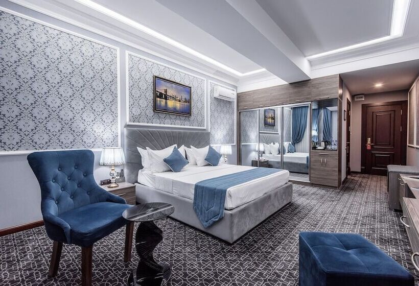 اتاق لوکس, The Royal Mezbon Hotel & Spa