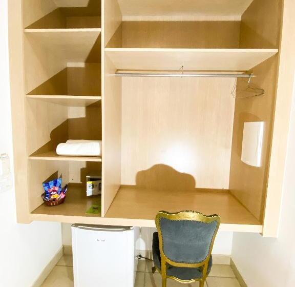 غرفة بريميوم مزودة بشُرفة, Village Resort