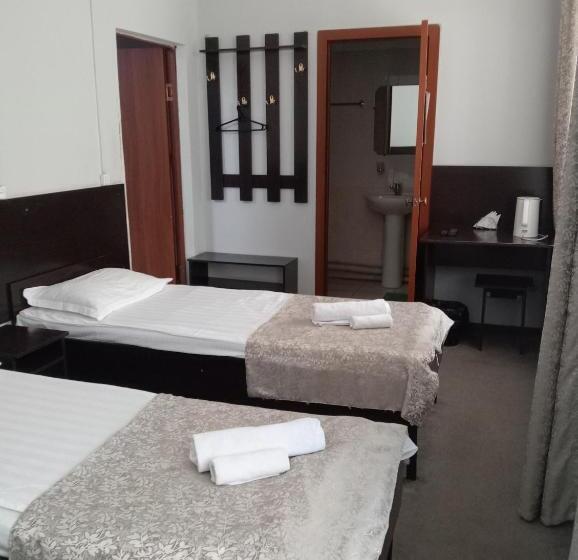 اتاق استاندارد سه نفره, гостиница Semey City