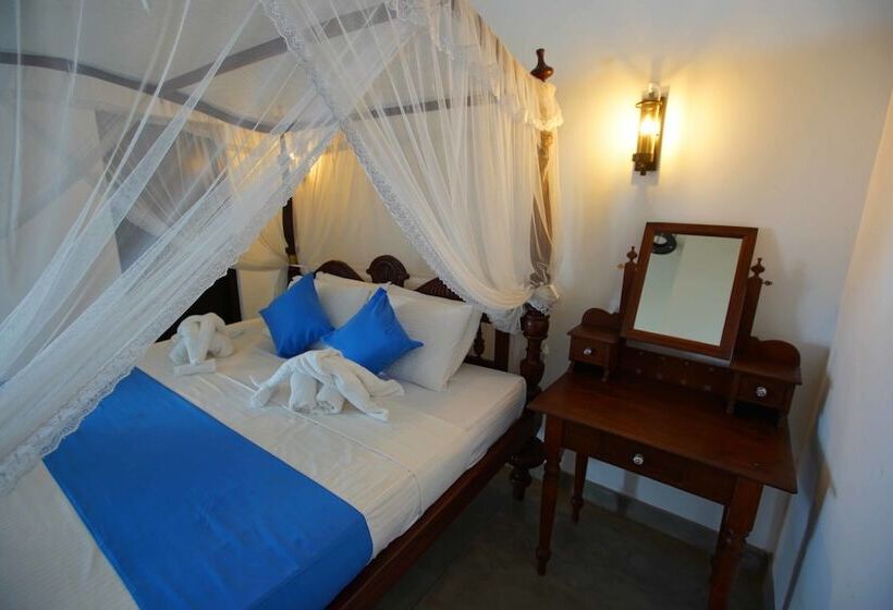 디럭스 룸, Kapugedara297