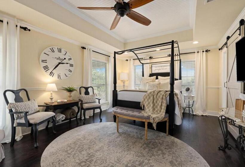 Люкс, The Plantation House Boutique Inn