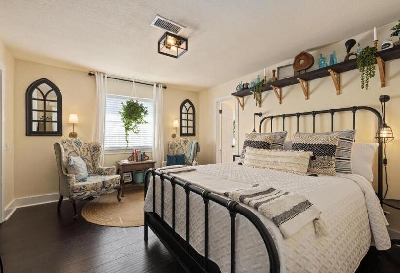 Номер Стандарт, The Plantation House Boutique Inn