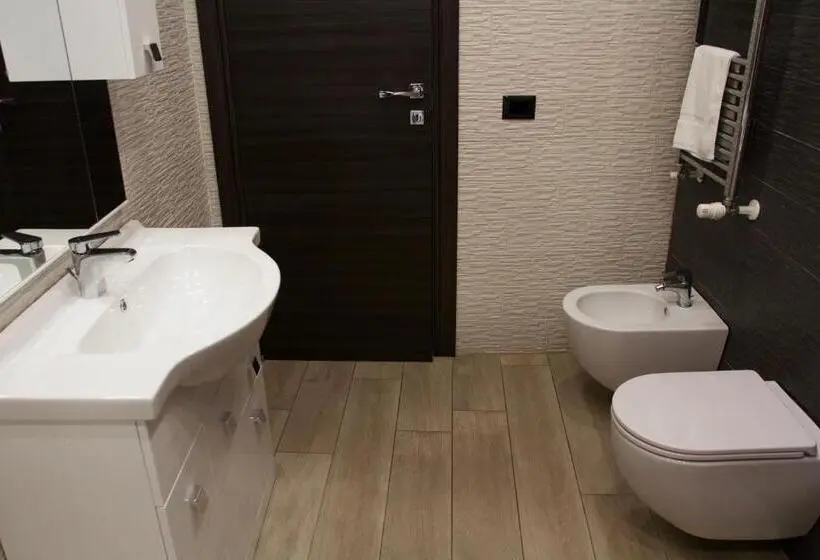 1 Bedroom Penthouse Apartment, Palazzo Settembrini 49