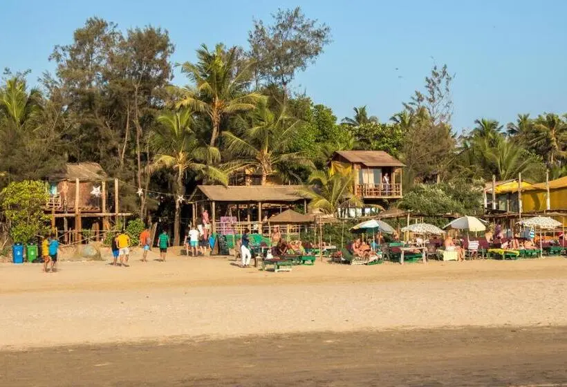 Economy Room, Goan Cafe N Resort