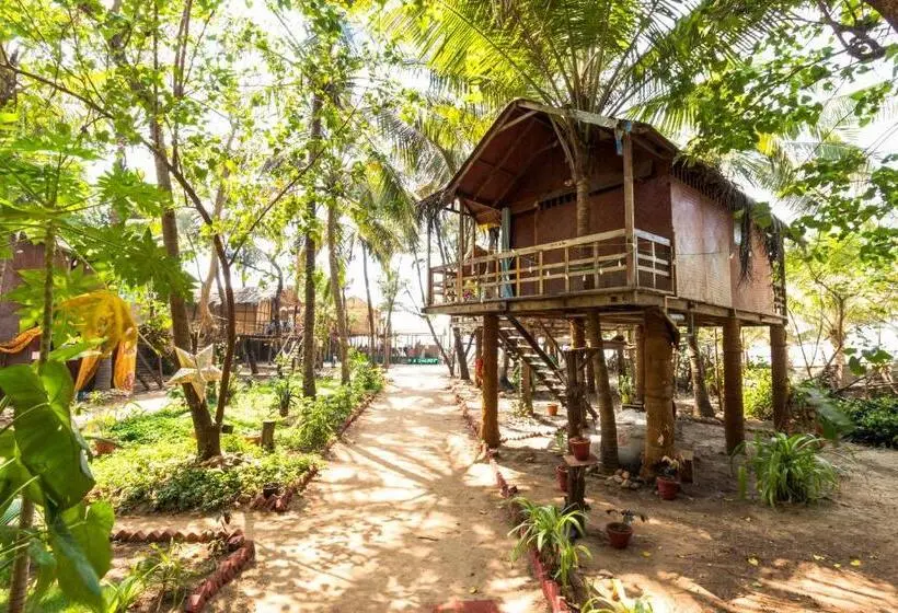 Economy Room, Goan Cafe N Resort