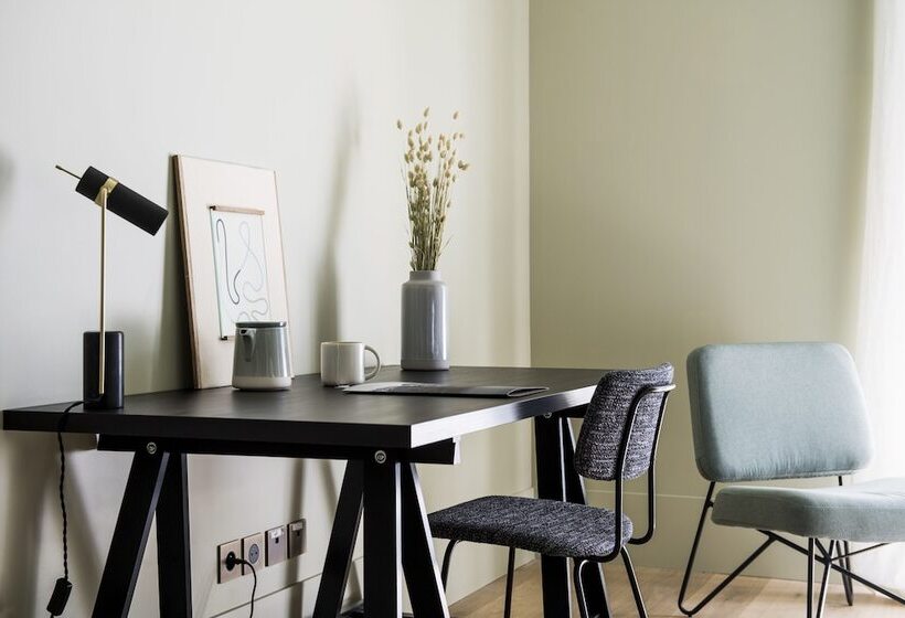 디럭스 룸, Maison Aribert