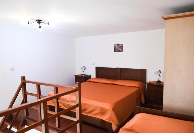 标准工作室, Residence Marina Corta