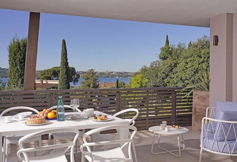 2 베드룸 이그제큐티브 아파트, Lamasu Rioverde   Lago Di Garda