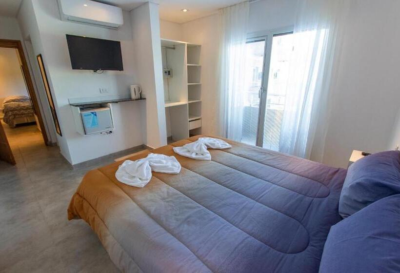 四人高级间, Brezos Hotel & Spa