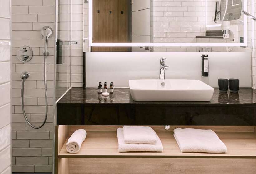 חדר סטנדרט, Holiday Inn Osnabrück, An Ihg