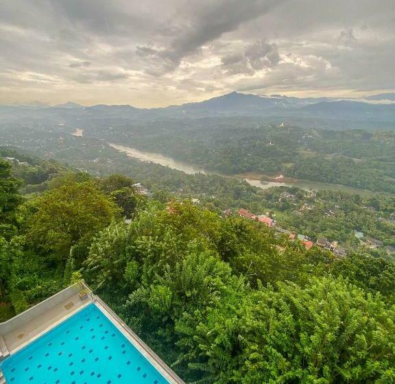 Номер Deluxe, Mount Blue Kandy