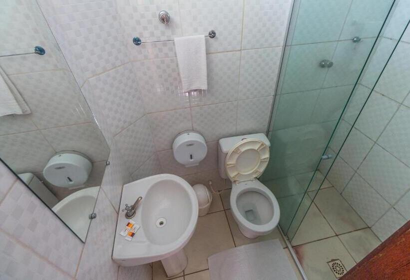 חדר אקונומי, Alfa Hotel Vespasiano