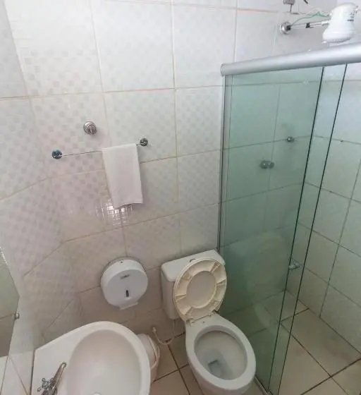 エコノミールーム, Alfa Hotel Vespasiano