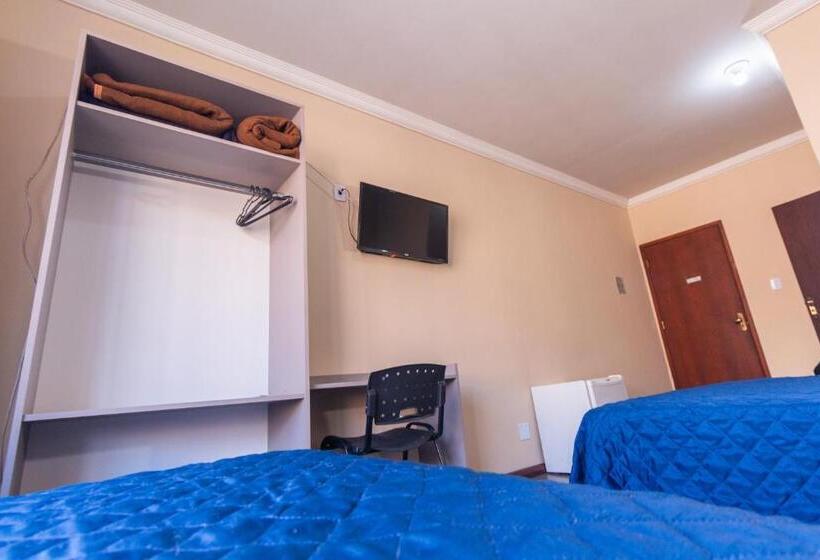 חדר אקונומי, Alfa Hotel Vespasiano