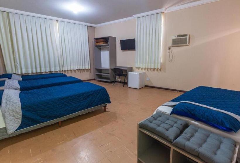 חדר אקונומי לארבעה, Alfa Hotel Vespasiano