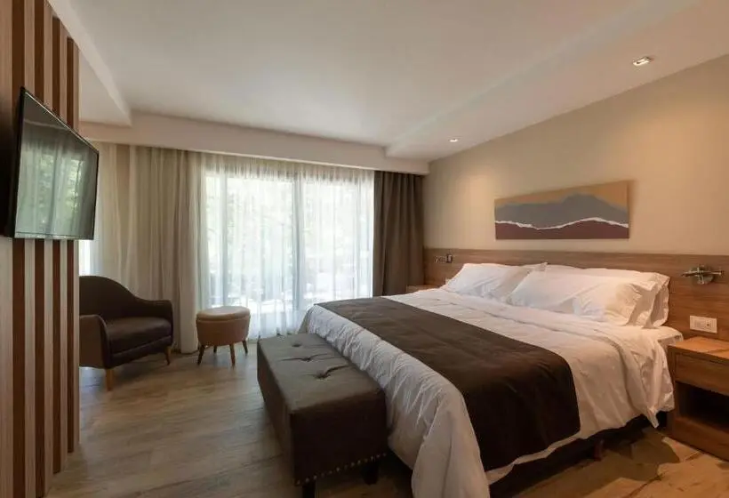 اتاق استاندارد سه نفره, Calina Casa De Huéspedes