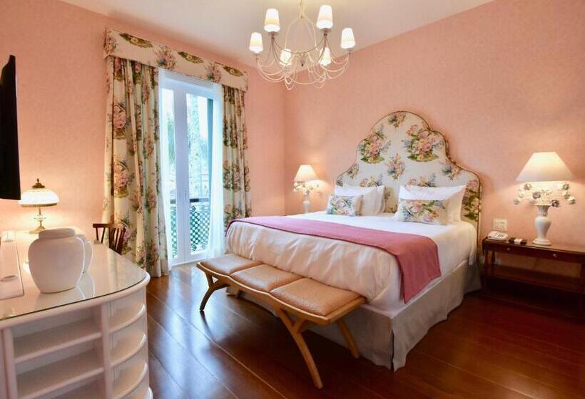 디럭스 룸 킹사이즈 침대, Reggia Catarina