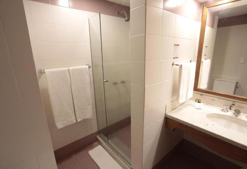 스탠다드 룸, Tri