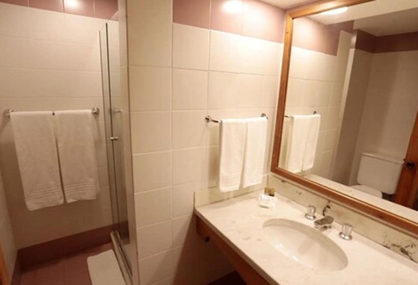 스탠다드 룸, Tri