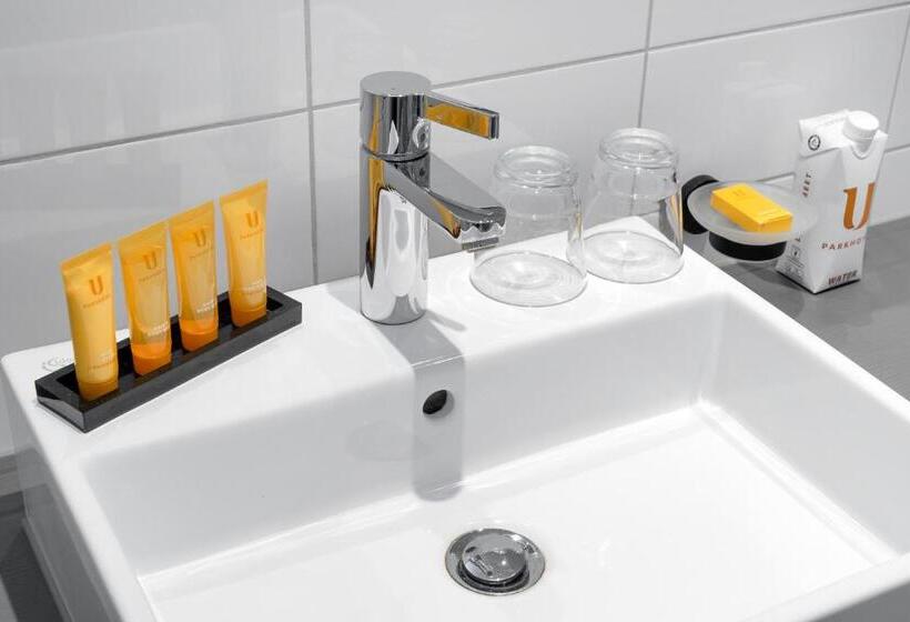 اتاق سوپریور, U Park