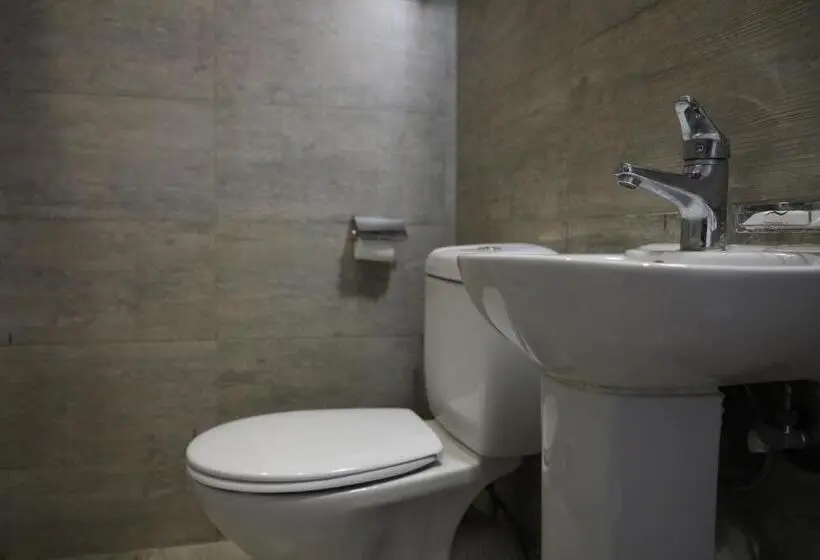 اتاق استاندارد, Holy Sheet Hostel