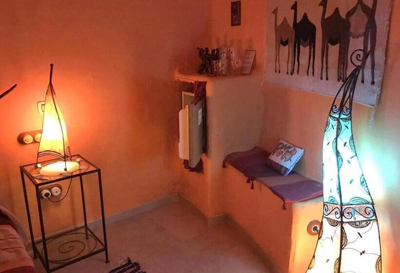 Номер Deluxe, Cueva Tardienta Monegros Adults Only