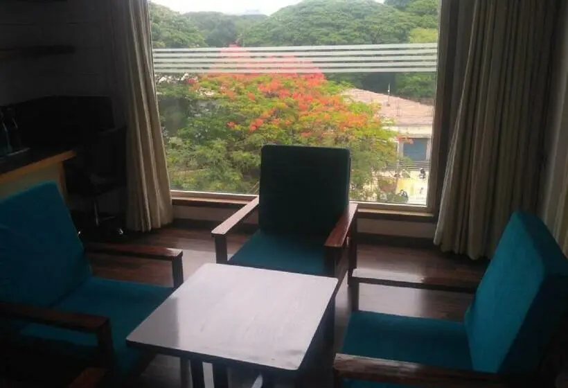 Suite, Preethi International