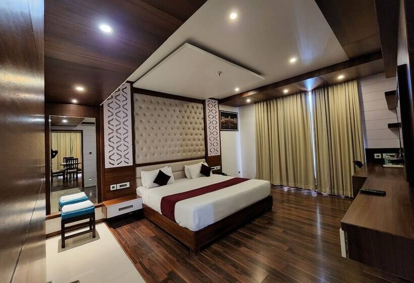 سوییت, Preethi International