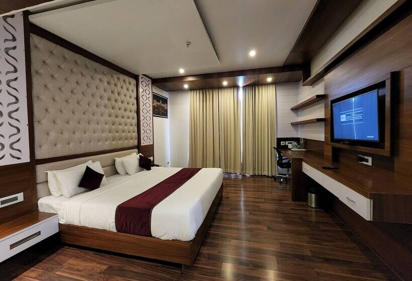 سوییت, Preethi International