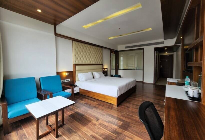 اتاق لوکس, Preethi International