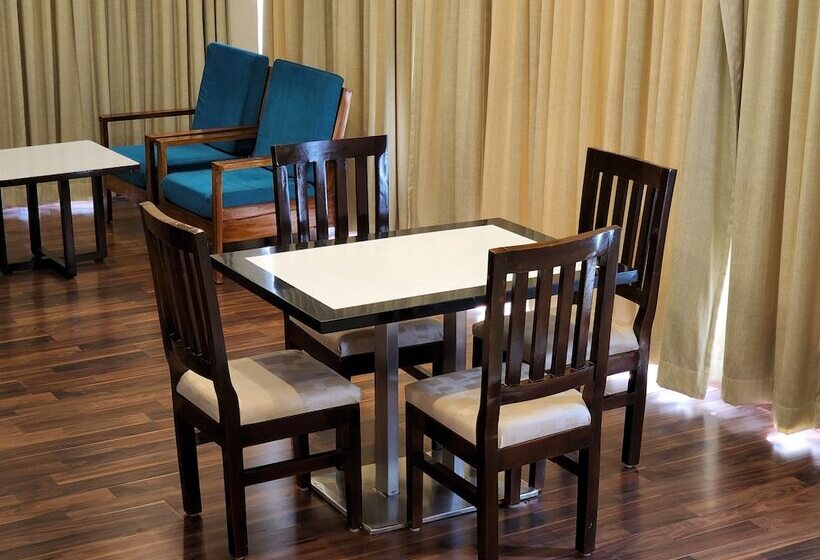 سوییت, Preethi International