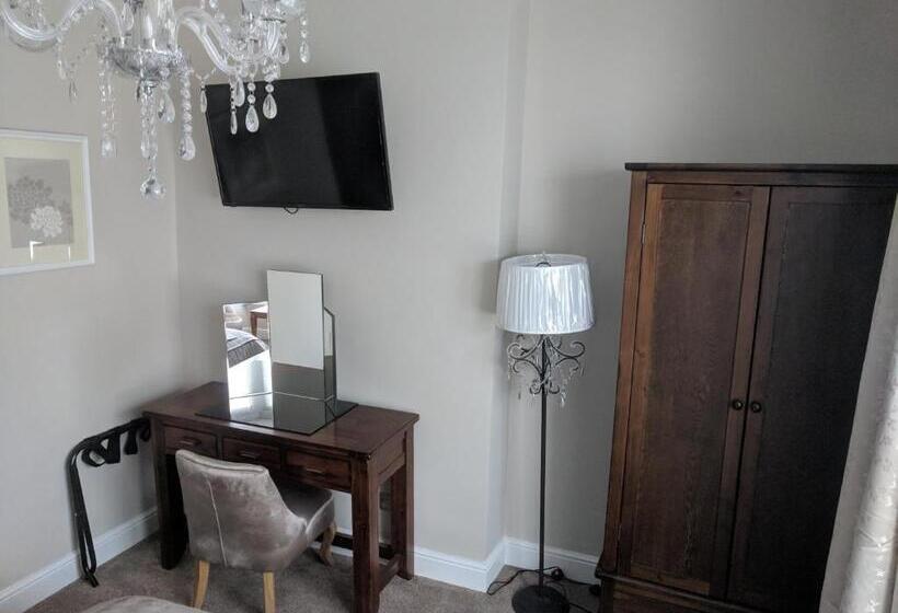 Стандартный Номер Кровать Кинг, Lion House Bed & Breakfast With Restaurant