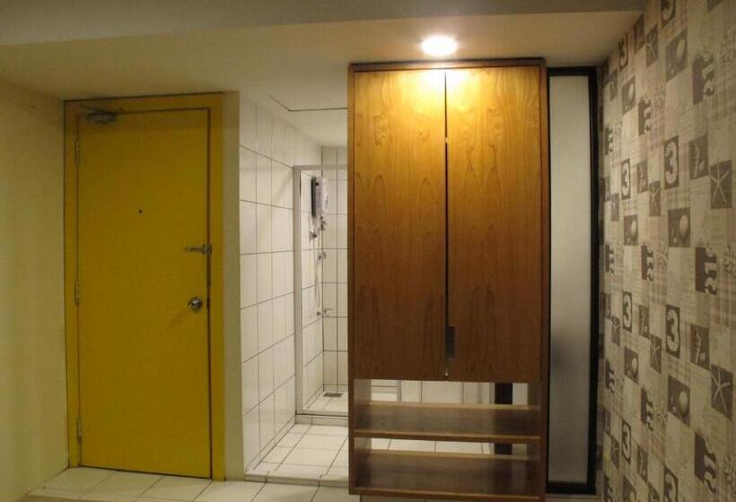 Номер Стандарт, Oscar Inn