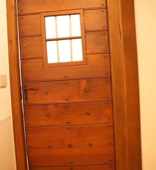 דירת חדר, Residence Kalipè