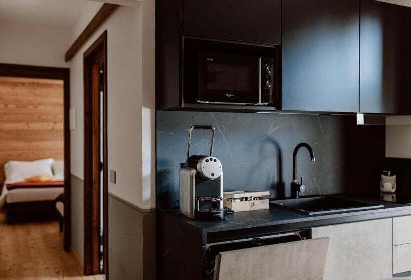 דירה בת חדר שינה 1 עם מרפסת, Residence Kalipè