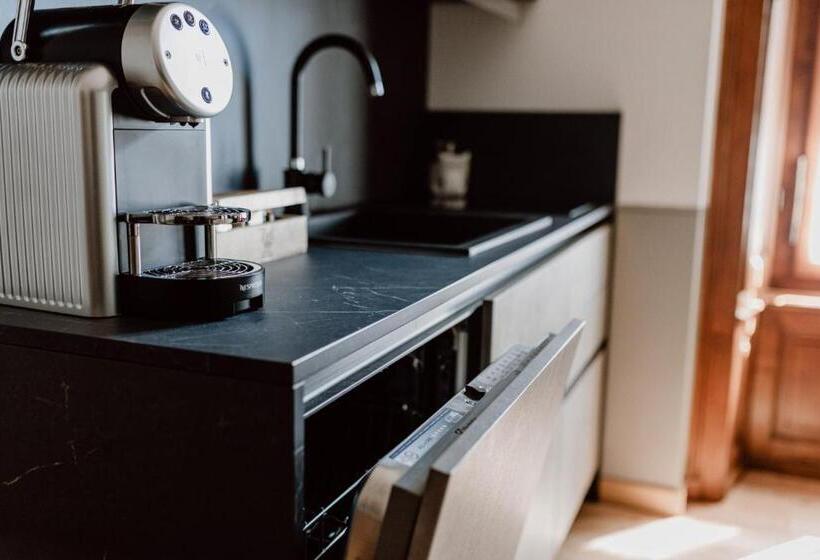 דירה בת חדר שינה 1 עם מרפסת, Residence Kalipè