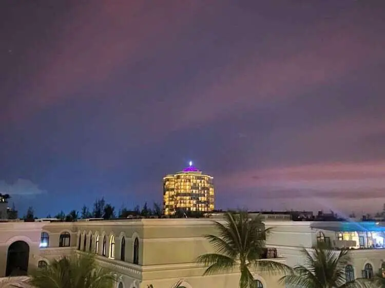 اتاق لوکس با بالکن, Cosi Beach Hotel Phu Quoc
