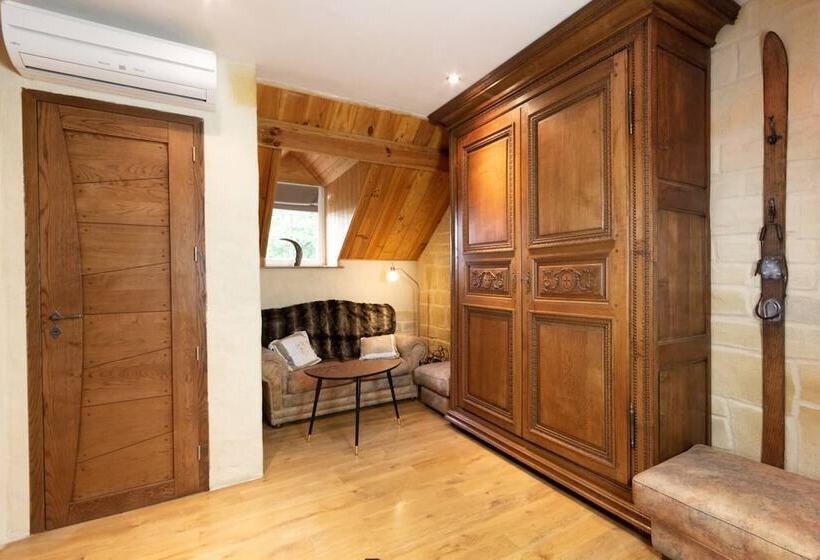 סוויטה משפחתית, Chateau De Druon